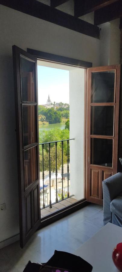 Trianabridgeviews Atico Con Vistas Al Puente De Triana Calle Castilla 38 Sevilla Exterior foto